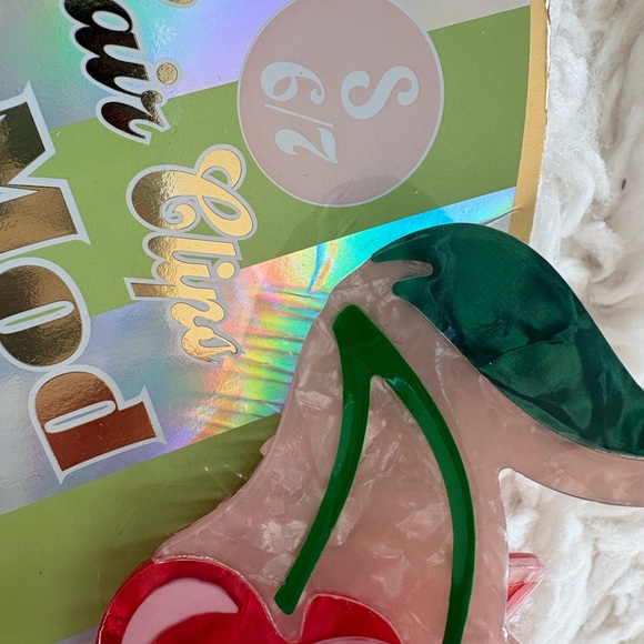 🍒 Mellow & Mod Cherry Slippers🍒 - Picture 5 of 8